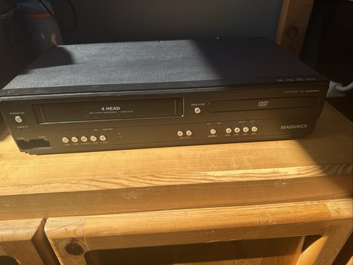 Magnavox dv220mw9 dvd vcr - magnavox,