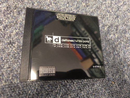 Deftones white pony black - white,